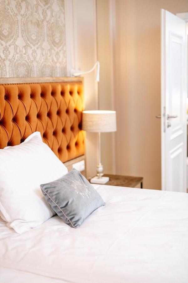 Palac Na Opieszynie Hotel Wrzesnia