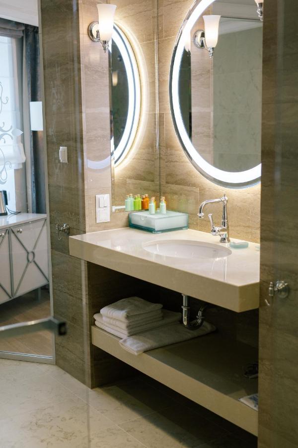 Palac Na Opieszynie Hotel Wrzesnia