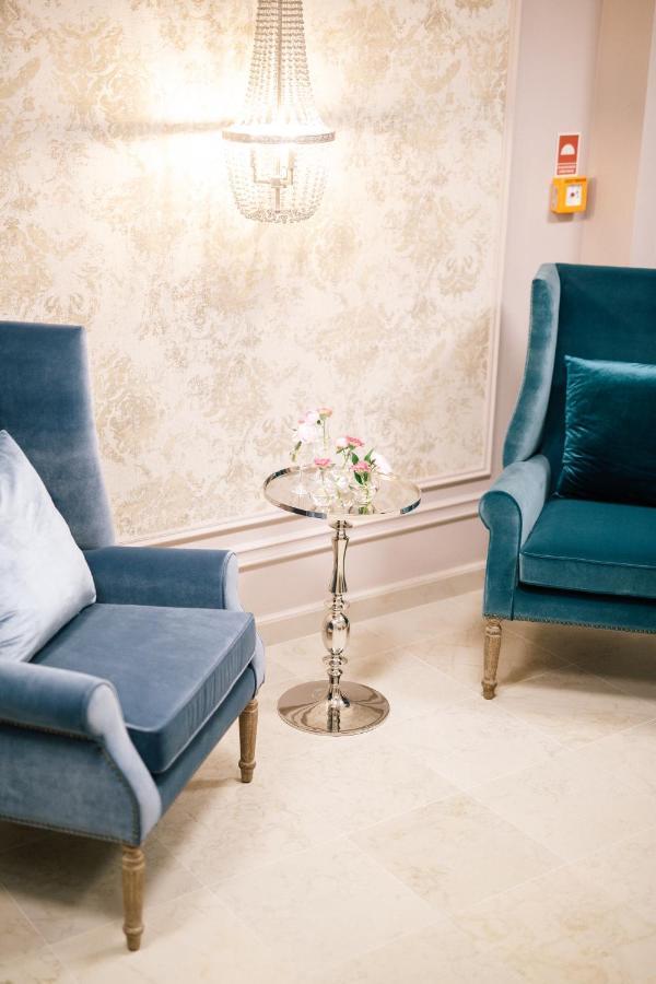Palac Na Opieszynie Hotel Wrzesnia